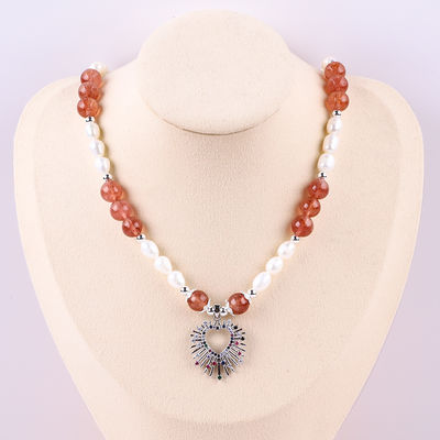Women Strawberry Quartz 5mm White Freshwater Pearl Necklace